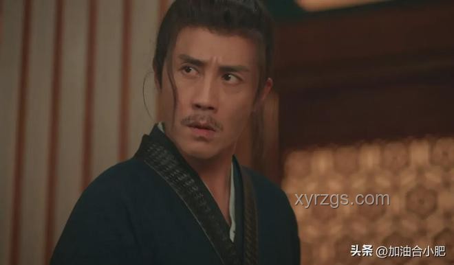 檀健次在加绒摇里加点权威：打造时尚与质感兼备的造型指南